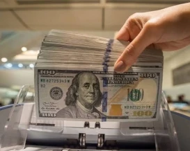 لماذا ترتفع ودائع البنوك في غزة  أسرع من نظيرتها بالضفة الغربية؟