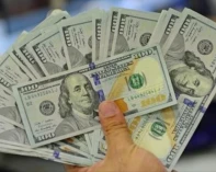 ارتفاع سعر الدولار وسط تقلبات تضرب العملات العالمية