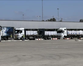 جمعية أصحاب النقل الخاص ترد على تصريحات ملادينوف حول دخول 602 شاحنة مساعدات لغزة