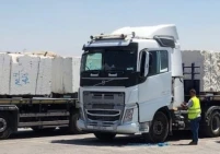أول عملية تصدير فلسطينية للحجر الخام إلى الأردن