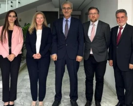 شعث يبحث مع وفد بريطاني سبل تعزيز الاستجابة الإنسانية في غزة