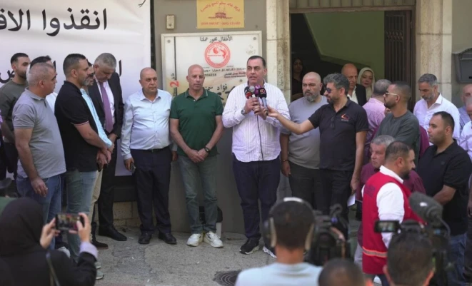مطالبات بحلول عاجلة لأزمة فائض الشيكل وتقييد الإيداعات النقدية