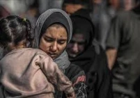 شؤون المرأة: النساء في قطاع غزة يواجهن أوضاعاً صحية وإنسانية كارثية