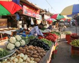 غزة.. الاقتصاد تحذر التجار من عدم إشهار أسعار السلع للمواطنين