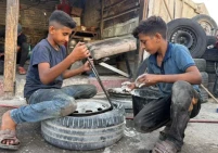3 سنوات دون إطارات جديدة.. كيف تتحرك السيارات في غزة؟