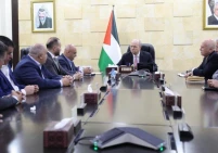رئيس الوزراء يبحث مع "بال تريد" تعزيز الصادرات وتوسيع أسواقها