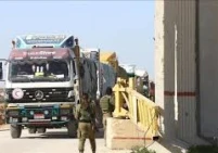 894 شاحنة دخلت إلى قطاع غزة من 28 فبراير حتى 10 مارس