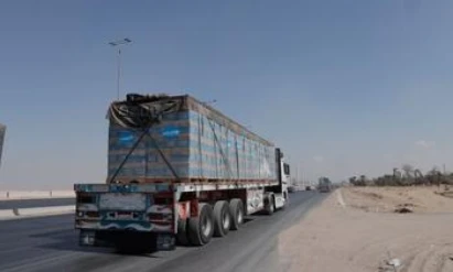 بالأرقام: كيف انكمشت شاحنات غزة بنسبة 25% وتبدلت أولوياتها بين 2023 و2026؟