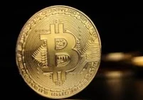 بيتكوين تواصل الانهيار.. هل تنخفض إلى 10 آلاف دولار؟