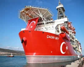 الصومال تستعد لأول تنقيب عن النفط في مياهها الإقليمية