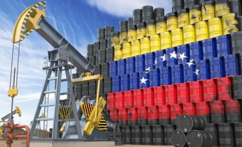 فنزويلا تصدر أول شحنة من النفط الخام إلى إسرائيل