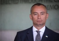 ملادينوف: عملية إعادة الإعمار تتطلب نزع سلاح حركة حماس