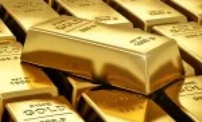 الذهب يتراجع عن أعلى مستوى في 7 أسابيع