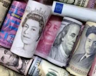 تراجع الدولار واليورو بفعل حرب إيران..  الين والفرنك أكثر المستفيدين