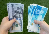 تقلبات الأسواق ترفع سعر الدولار مقابل الشيكل