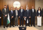 جانب من توقيع الاتفاقية