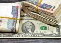 مصر.. ارتفاع الدولار إلى 53.6 جنيهاً على وقع استمرار حرب إيران
