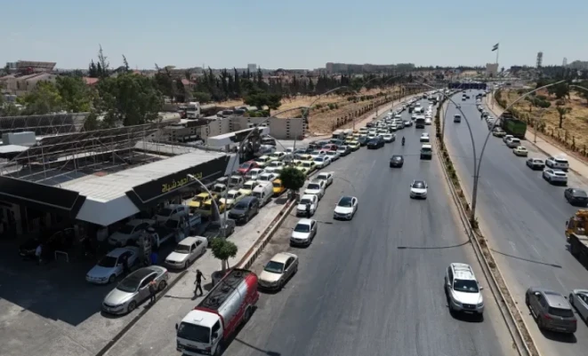 أزمة الوقود تكشف اختناق اقتصاد الضفة واعتماده على إسرائيل