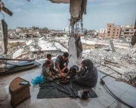 ألف دولار لا تكفي للمعيشة.. الغلاء يطحن المواطنين في قطاع غزة