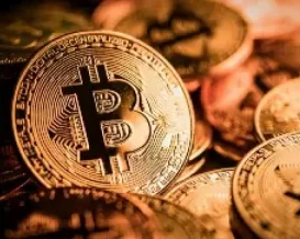 بيتكوين تخسر 2.4% بعد عودة التوتر بين إيران وأميركا