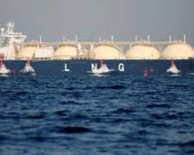 تراجع إمدادات الغاز العالمية 20% بسبب إغلاق مضيق هرمز