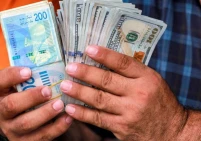 هل نبيع الشيكل الآن ونشتري الدولار؟