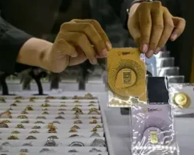 تراجع أسعار الذهب في مصر والأردن