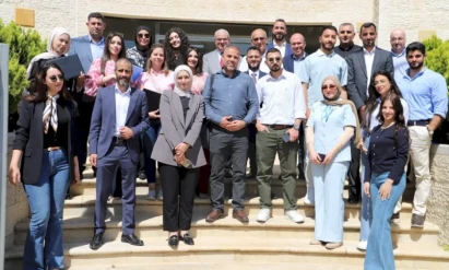 بورصة فلسطين تختتم دورة تدريبية في التحليل المالي وإدارة المحافظ الاستثمارية