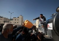 حين يصبح الماء معركة يومية.. كيف تعيد أزمة المياه تشكيل الحياة في غزة؟