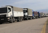 260 شاحنة بضائع ومساعدات دخلت غزة الاثنين