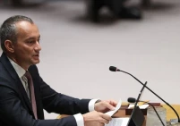 ملادينوف: عملية إعادة الإعمار لن تتم إلا بنزع سلاح الفصائل في غزة