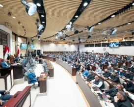 العراق.. "جمود الموازنة" يشعل الاحتجاجات ويُهدد بشلل خدمي وإداري