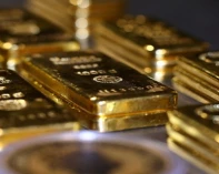 الذهب يستقر قرب 4360 دولاراً